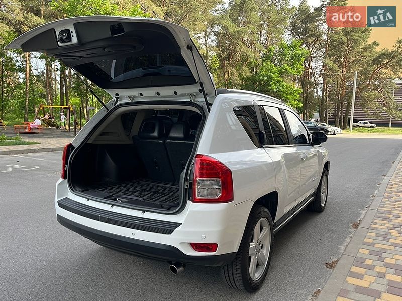 Позашляховик / Кросовер Jeep Compass 2012 в Чернігові фото 16 Позашляховик / Кросовер Jeep Compass 2012 в Чернігові