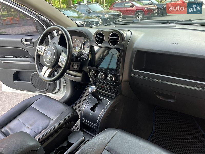 Позашляховик / Кросовер Jeep Compass 2012 в Чернігові фото 30 Позашляховик / Кросовер Jeep Compass 2012 в Чернігові