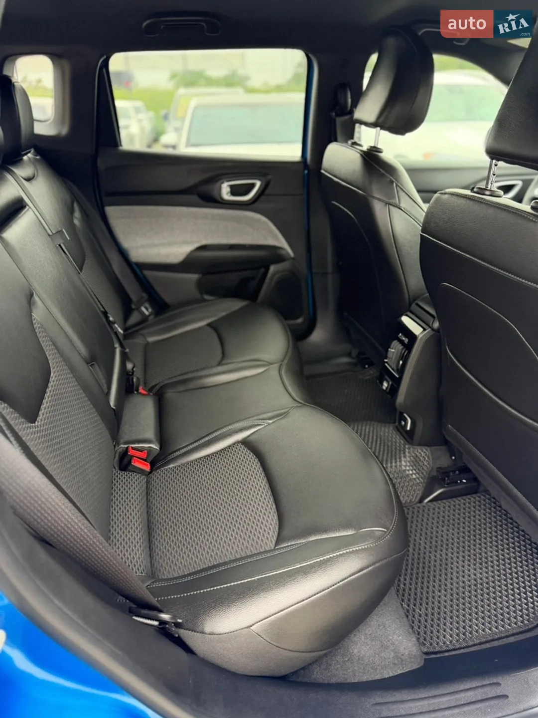 2025 Jeep Compass - мініатюра 30