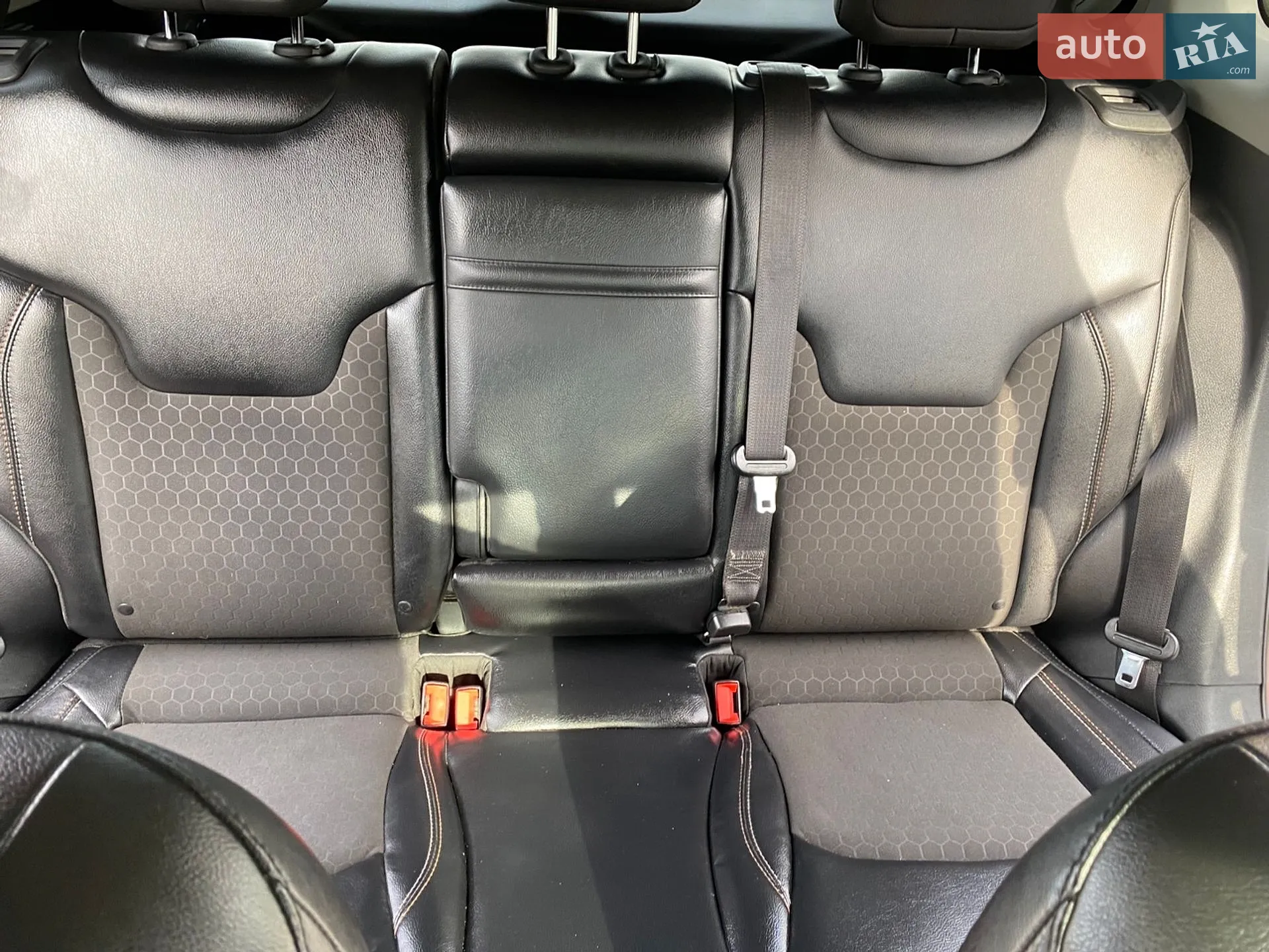 2018 Jeep Compass - мініатюра 40