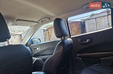 Внедорожник / Кроссовер Jeep Compass 2019 в Вишневом