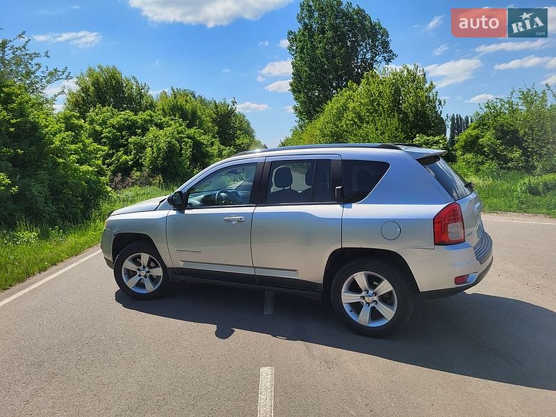 Внедорожник / Кроссовер Jeep Compass 2012 в Борисполе