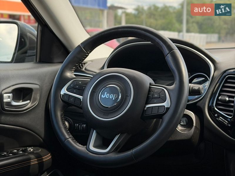 Позашляховик / Кросовер Jeep Compass 2018 в Сумах