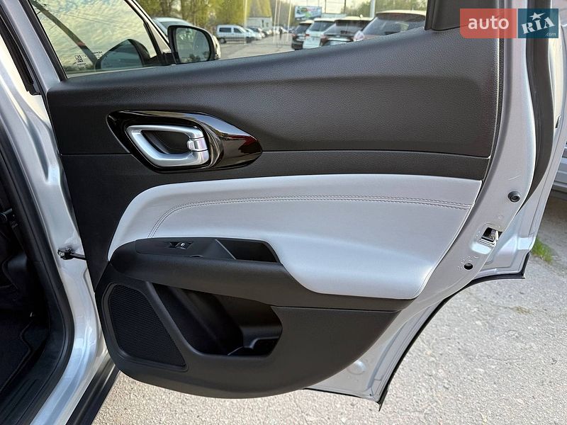 Внедорожник / Кроссовер Jeep Compass 2024 в Полтаве