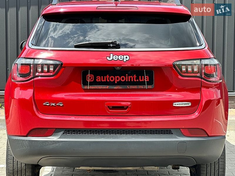 Внедорожник / Кроссовер Jeep Compass 2017 в Белогородке