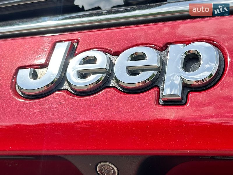 Внедорожник / Кроссовер Jeep Compass 2017 в Белогородке