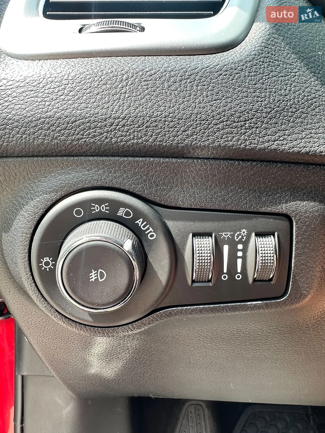 2017 Jeep Compass - мініатюра 29