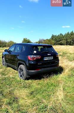 Внедорожник / Кроссовер Jeep Compass 2017 в Деражне