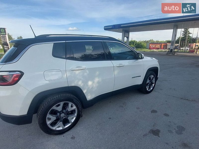 Внедорожник / Кроссовер Jeep Compass 2017 в Житомире