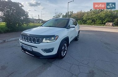 Внедорожник / Кроссовер Jeep Compass 2017 в Житомире