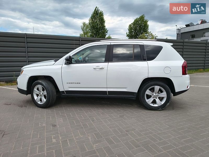 Внедорожник / Кроссовер Jeep Compass 2014 в Черкассах
