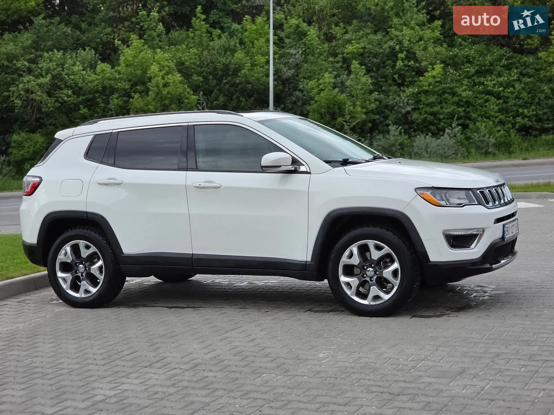 2017 Jeep Compass - мініатюра 10