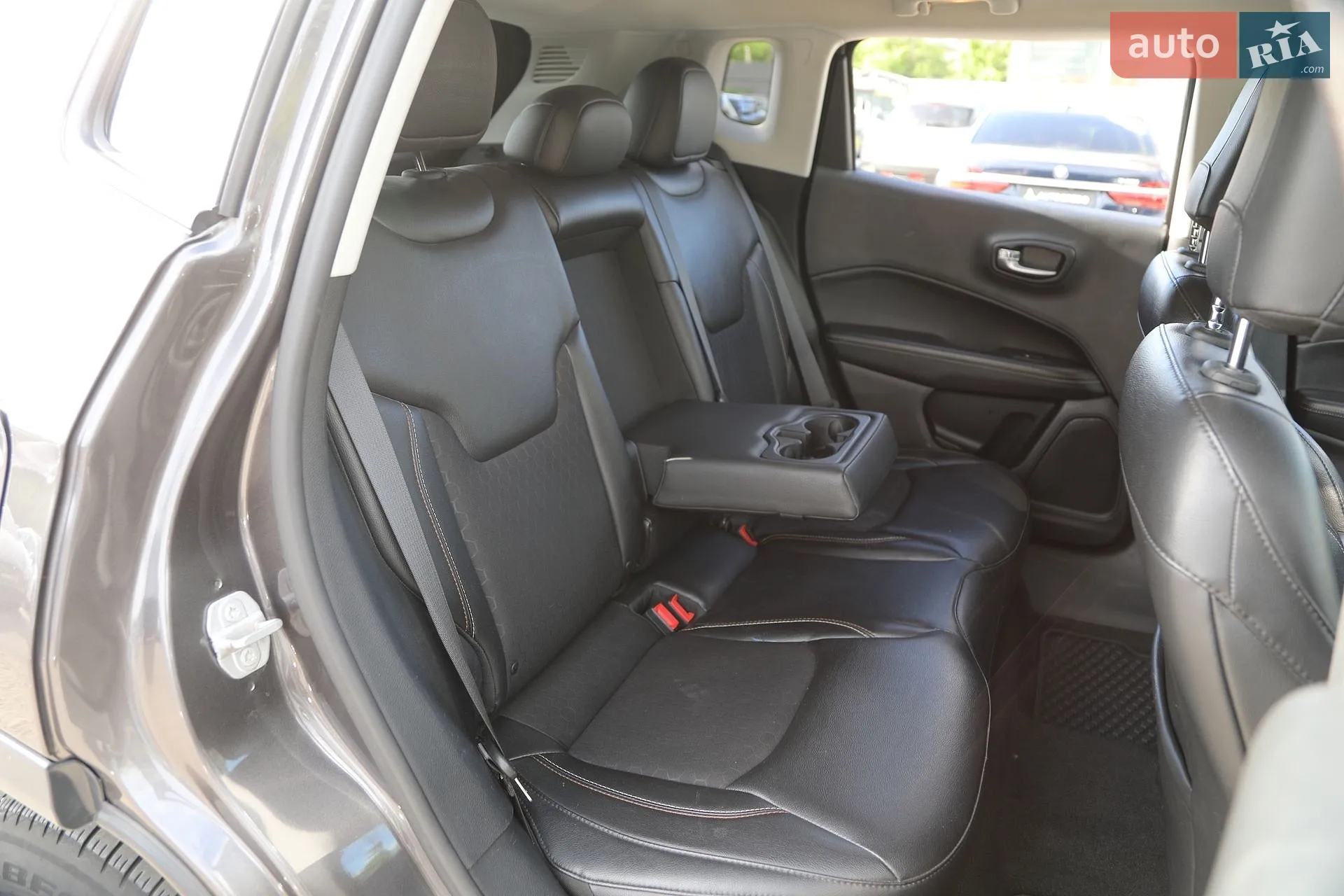 2018 Jeep Compass - мініатюра 11