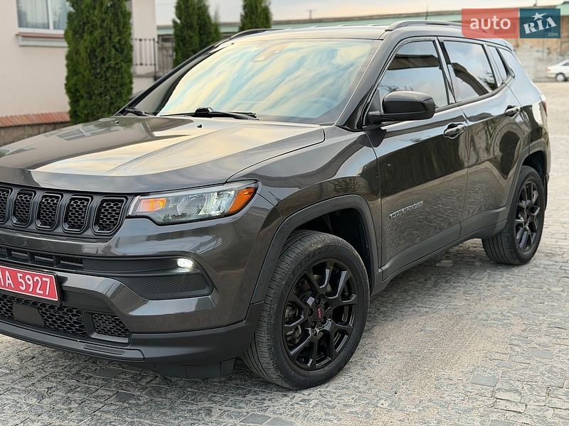 Позашляховик / Кросовер Jeep Compass 2023 в Золочеві