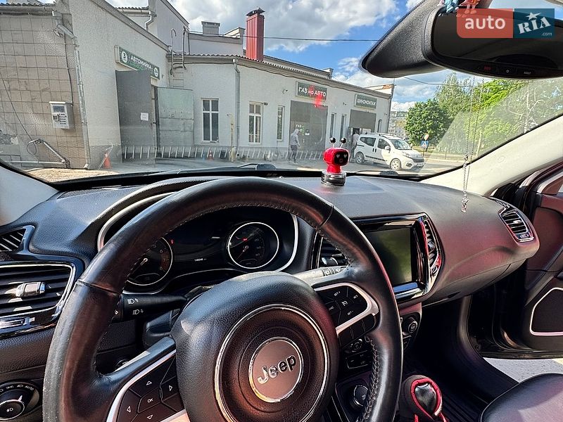 Внедорожник / Кроссовер Jeep Compass 2017 в Сумах