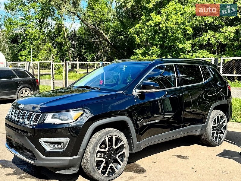 Внедорожник / Кроссовер Jeep Compass 2017 в Сумах
