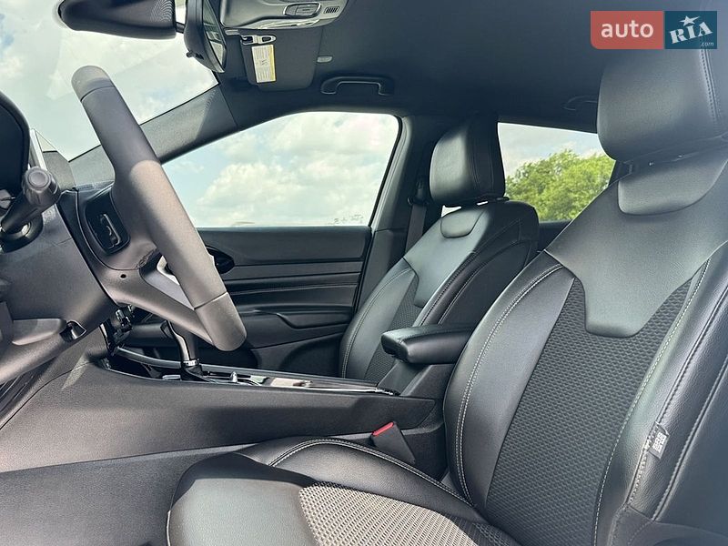 Позашляховик / Кросовер Jeep Compass 2023 в Івано-Франківську