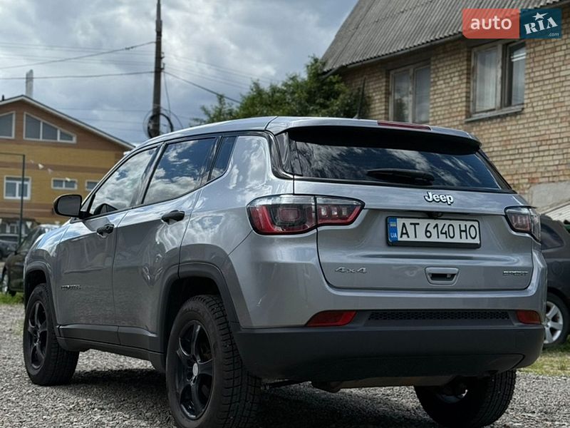 Позашляховик / Кросовер Jeep Compass 2017 в Києві