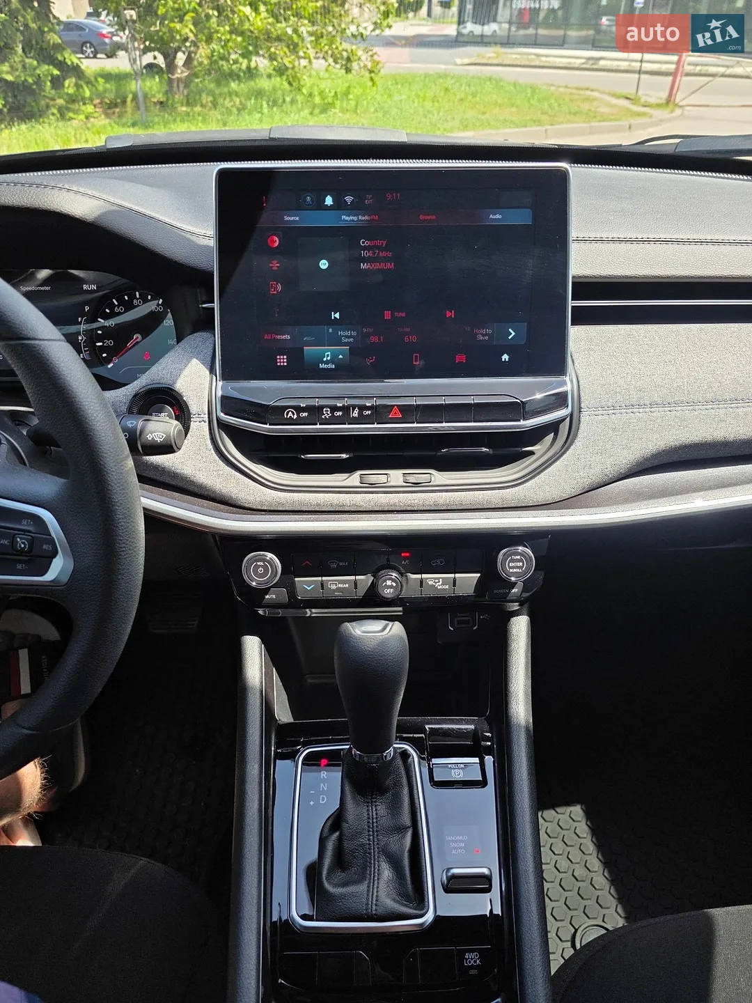 2023 Jeep Compass - мініатюра 18