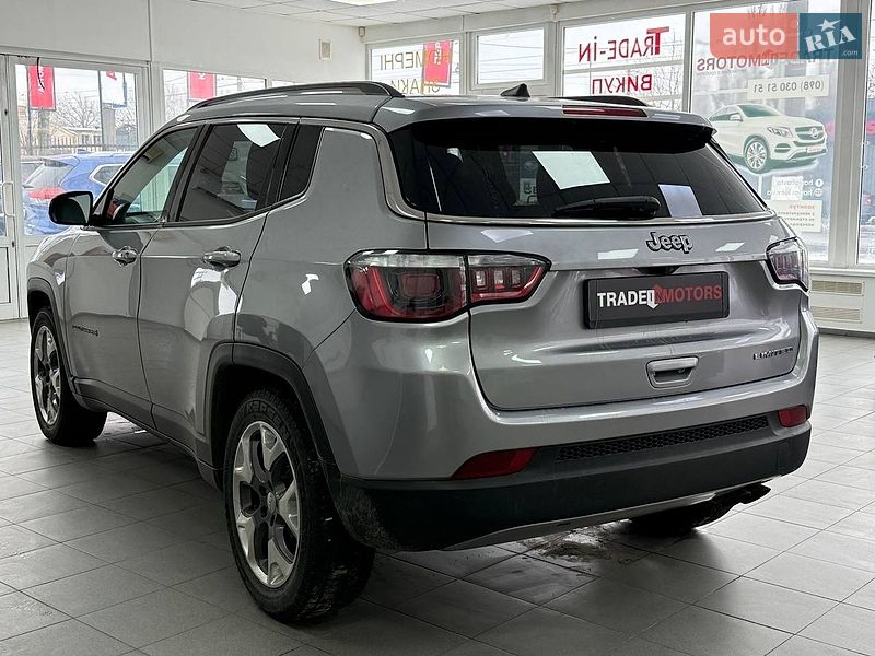 Внедорожник / Кроссовер Jeep Compass 2019 в Киеве
