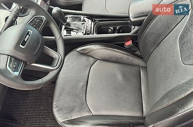 Внедорожник / Кроссовер Jeep Compass 2023 в Киеве