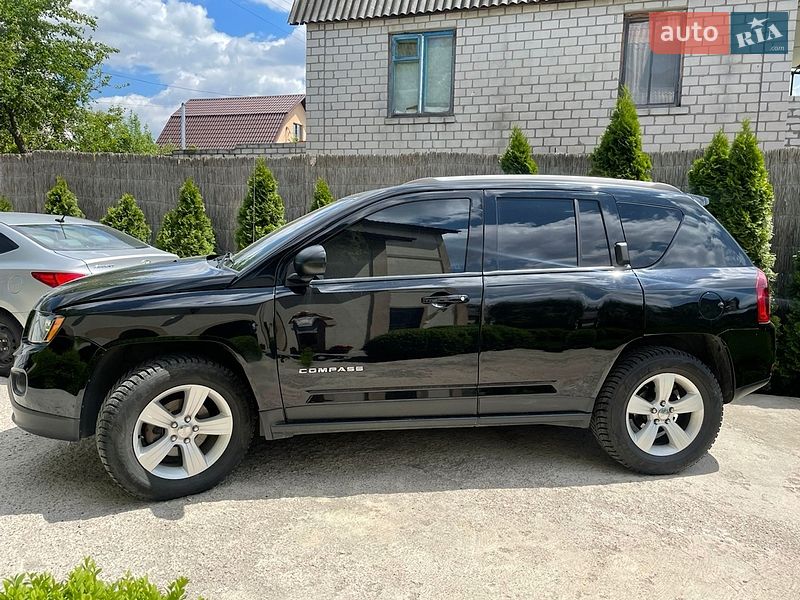 Позашляховик / Кросовер Jeep Compass 2015 в Києві