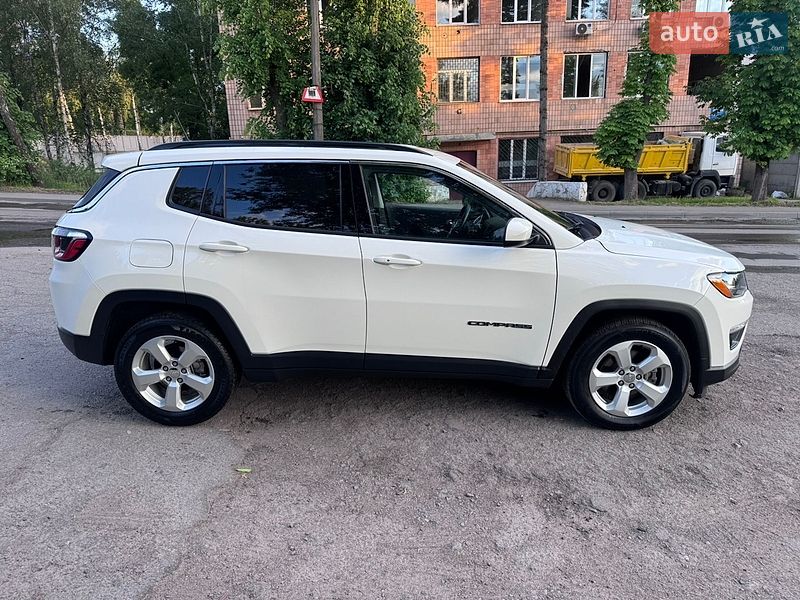 Внедорожник / Кроссовер Jeep Compass 2019 в Ровно
