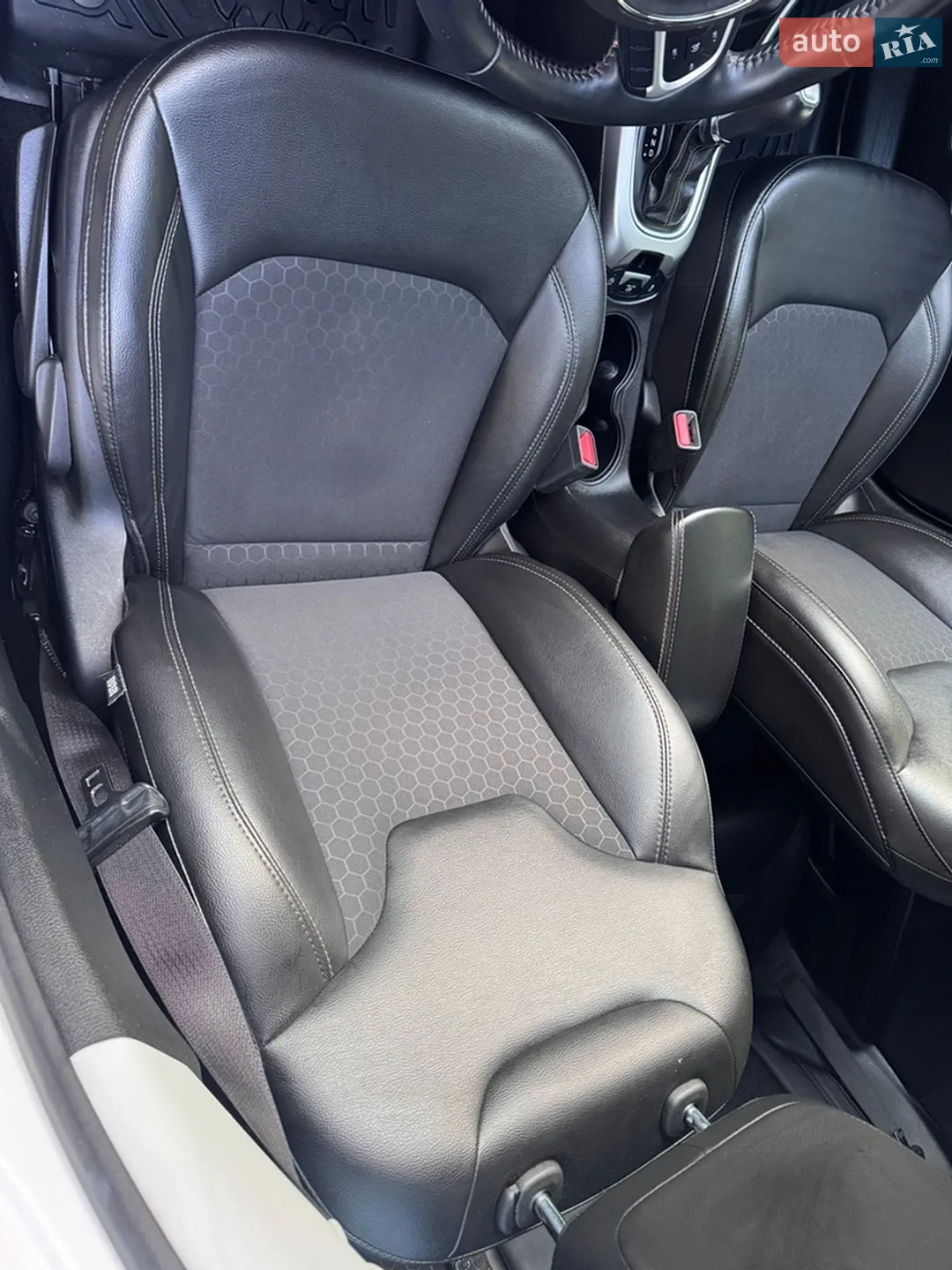 2019 Jeep Compass - мініатюра 17