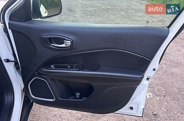 Внедорожник / Кроссовер Jeep Compass 2019 в Ровно