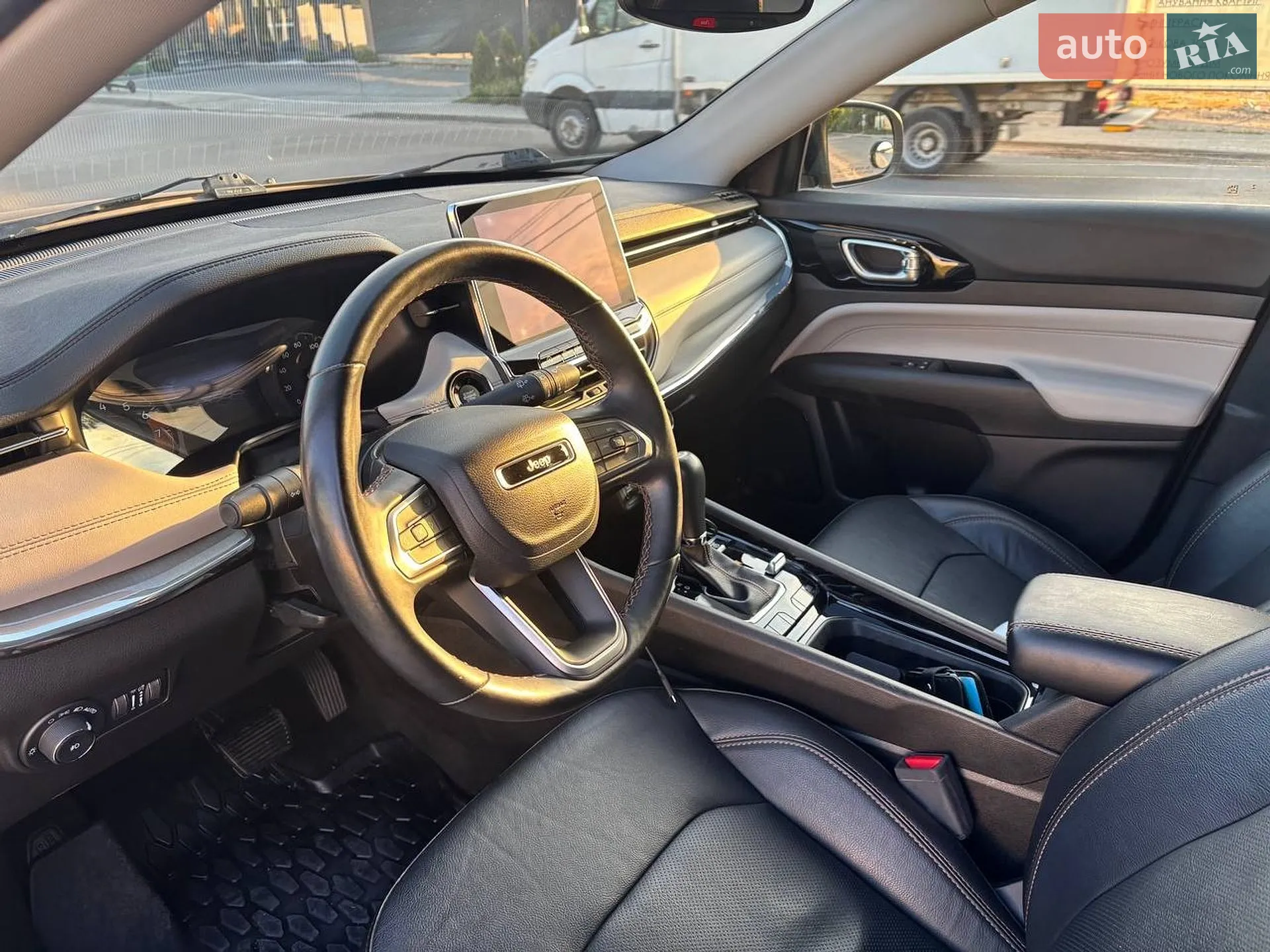 2022 Jeep Compass - мініатюра 27
