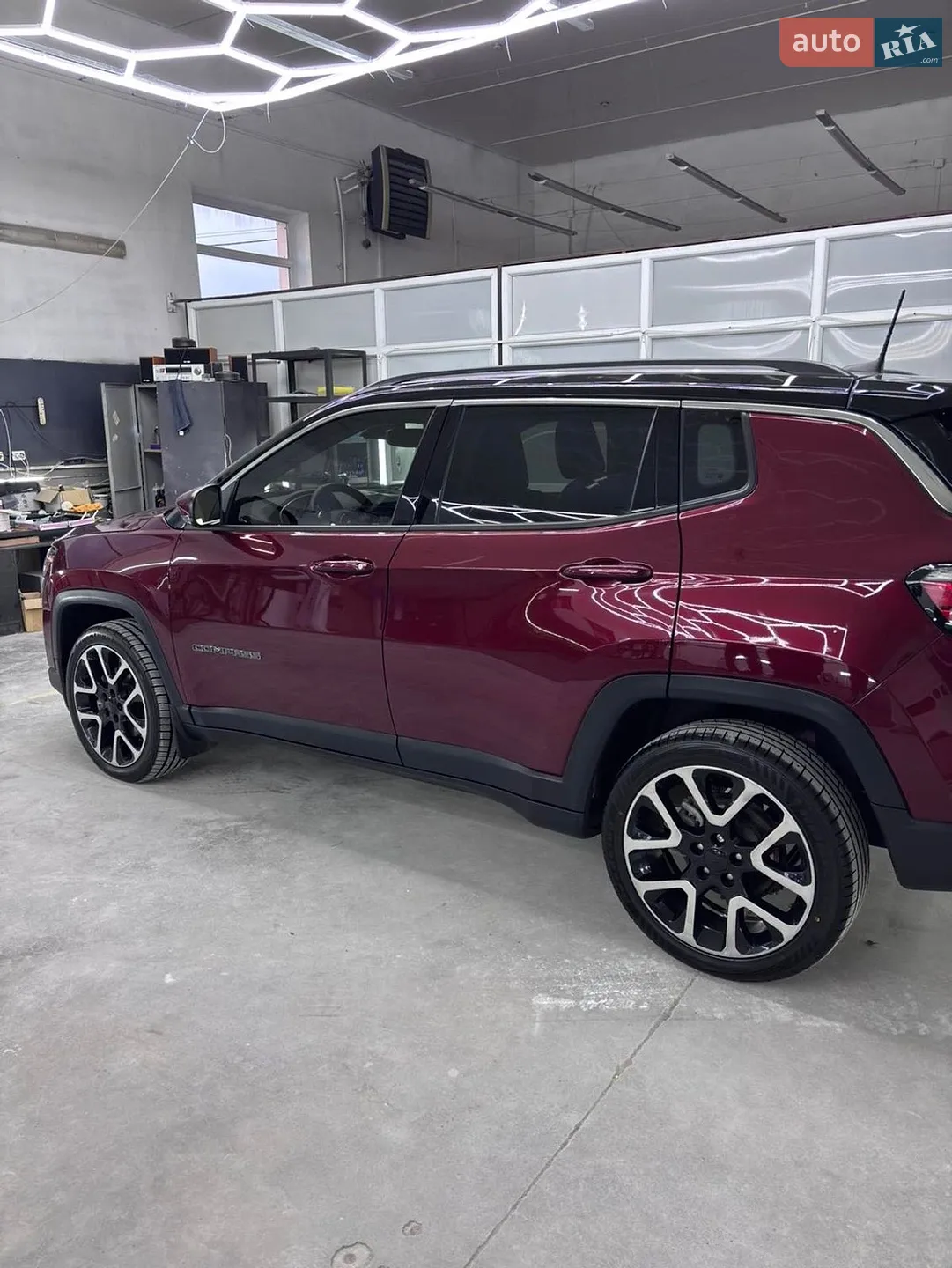 2020 Jeep Compass - мініатюра 13
