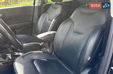 Внедорожник / Кроссовер Jeep Compass 2018 в Сумах