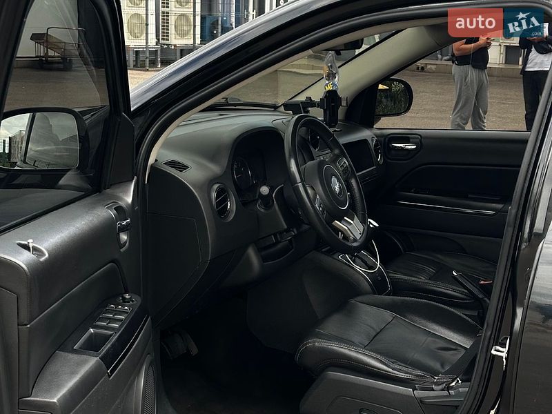 Позашляховик / Кросовер Jeep Compass 2011 в Одесі