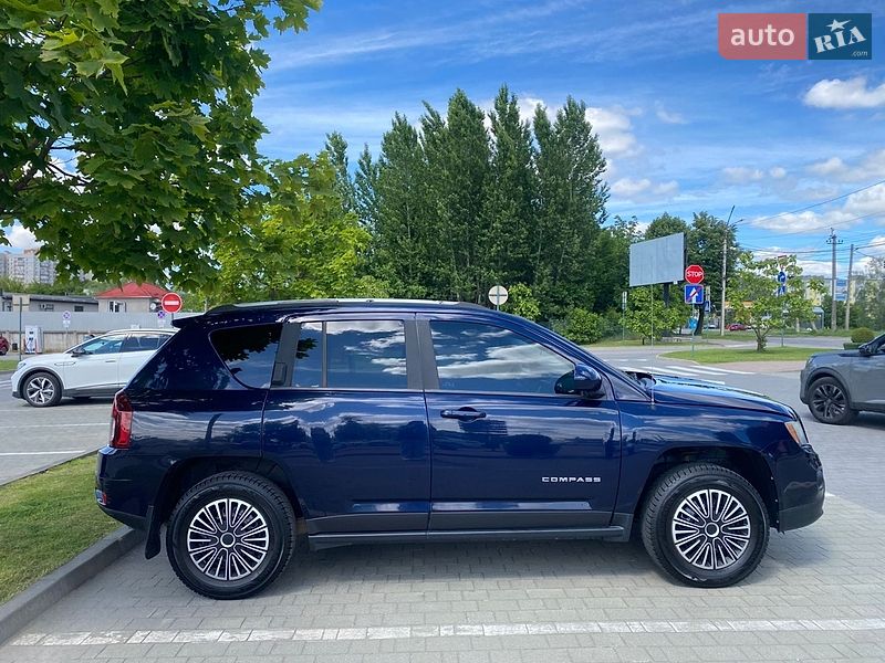 Внедорожник / Кроссовер Jeep Compass 2015 в Хмельницком