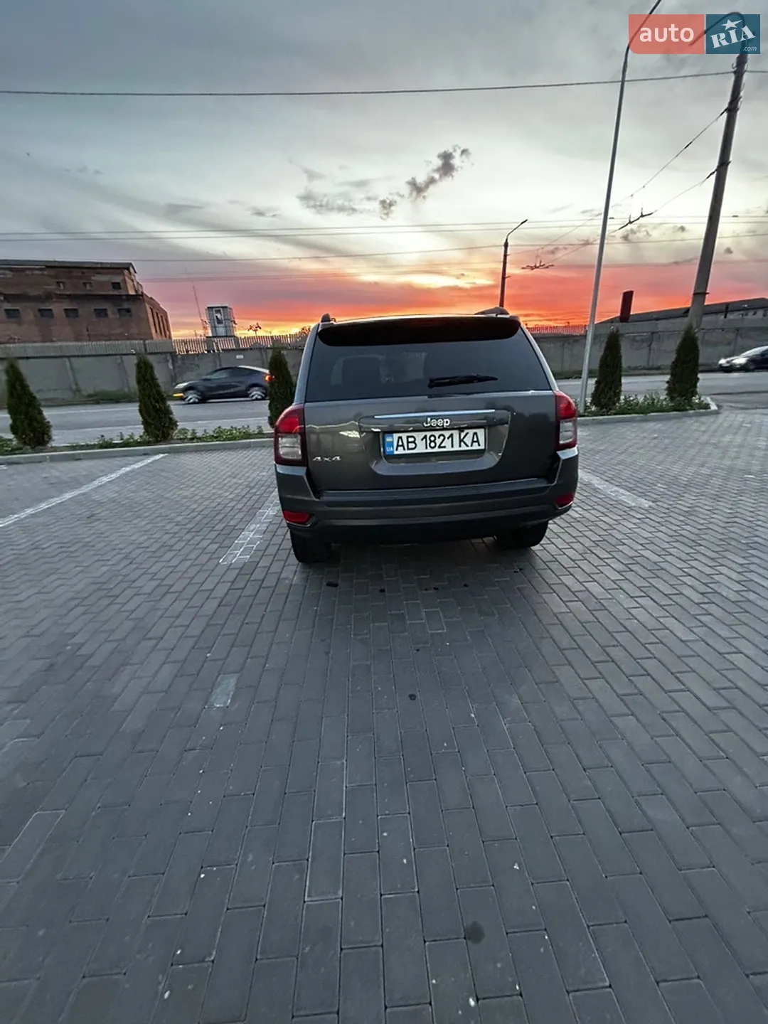 2014 Jeep Compass - мініатюра 4