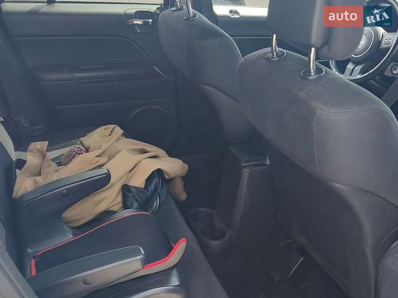 Внедорожник / Кроссовер Jeep Compass 2011 в Киеве