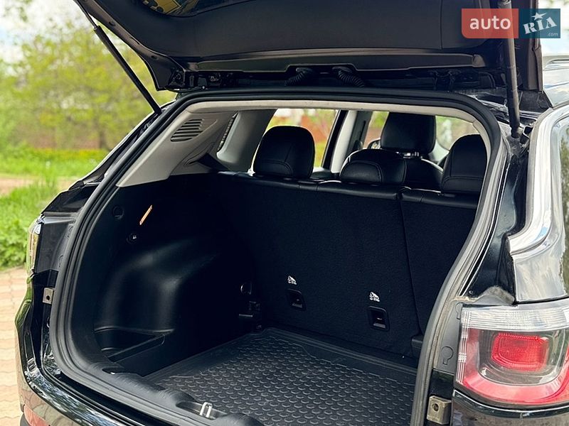 Внедорожник / Кроссовер Jeep Compass 2022 в Харькове