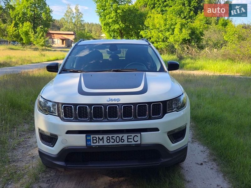 Внедорожник / Кроссовер Jeep Compass 2018 в Шостке