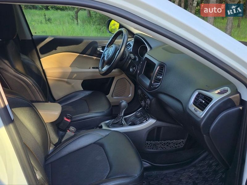 Внедорожник / Кроссовер Jeep Compass 2018 в Шостке