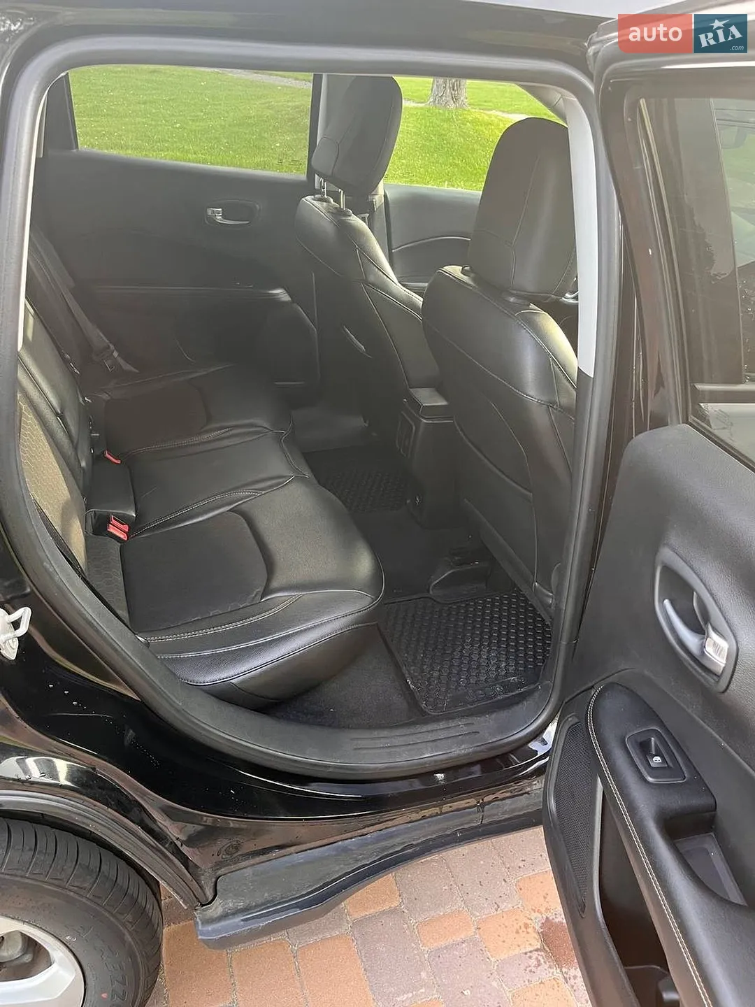 2018 Jeep Compass - мініатюра 12
