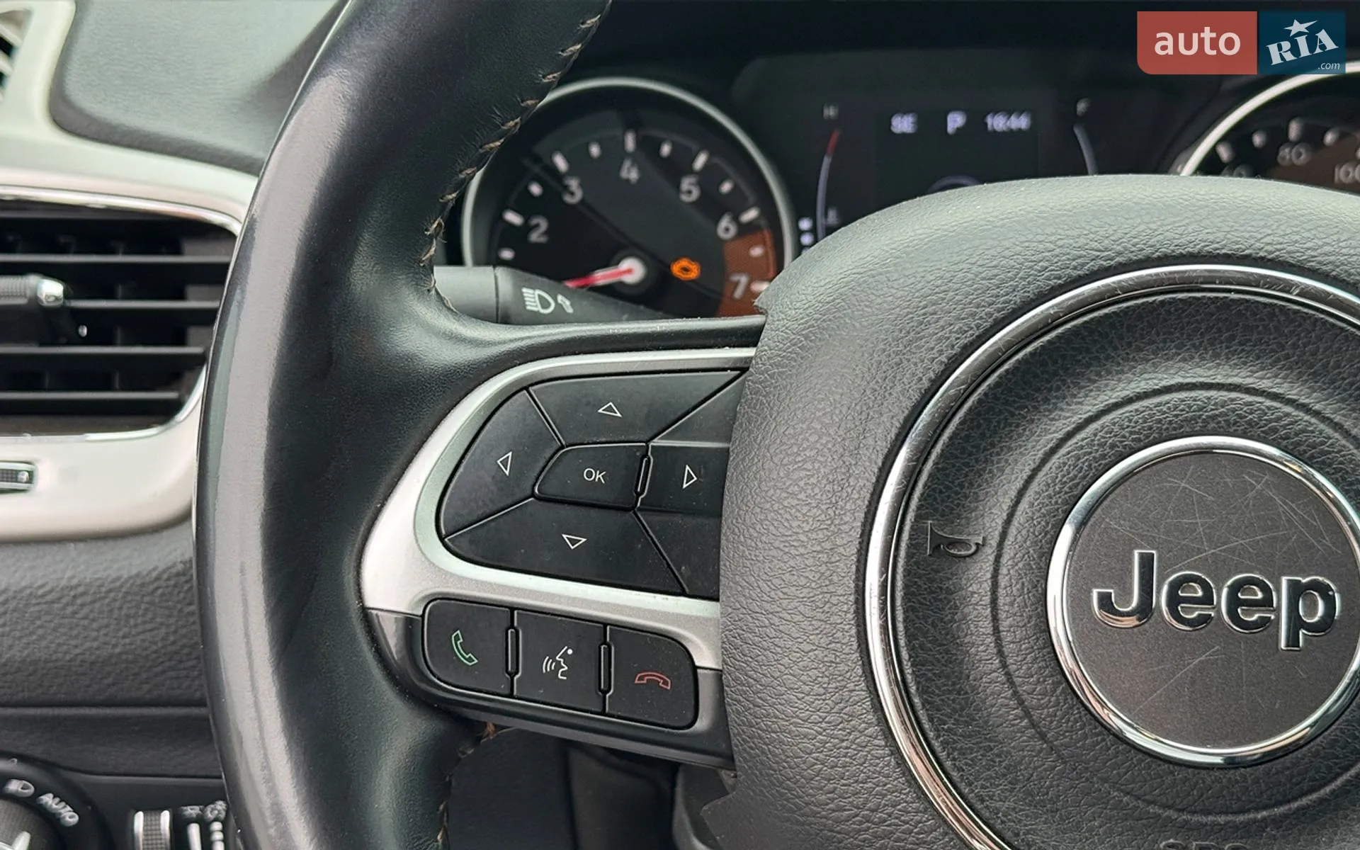 2017 Jeep Compass - мініатюра 12