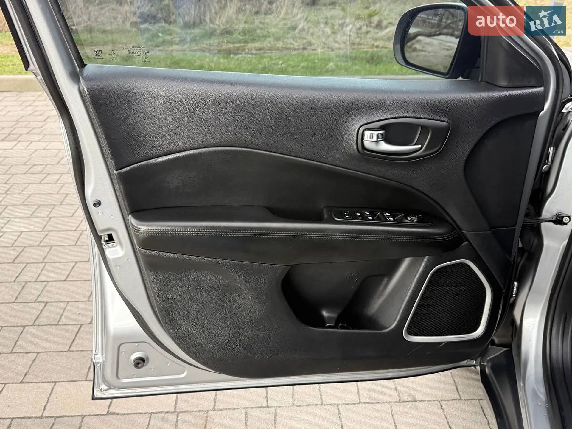2018 Jeep Compass - мініатюра 49