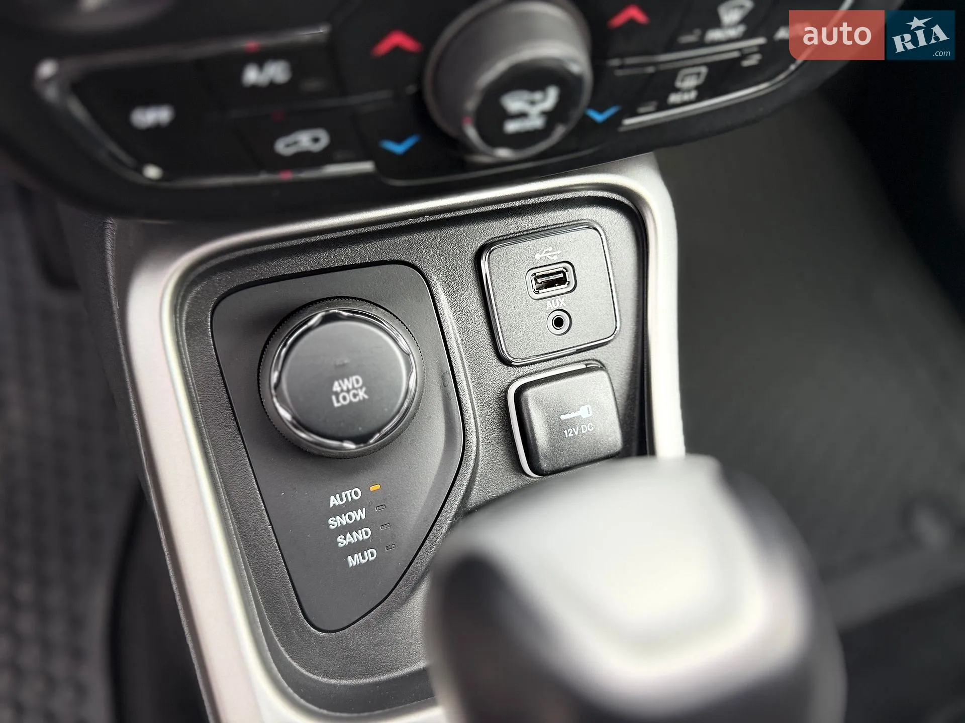 2018 Jeep Compass - мініатюра 35