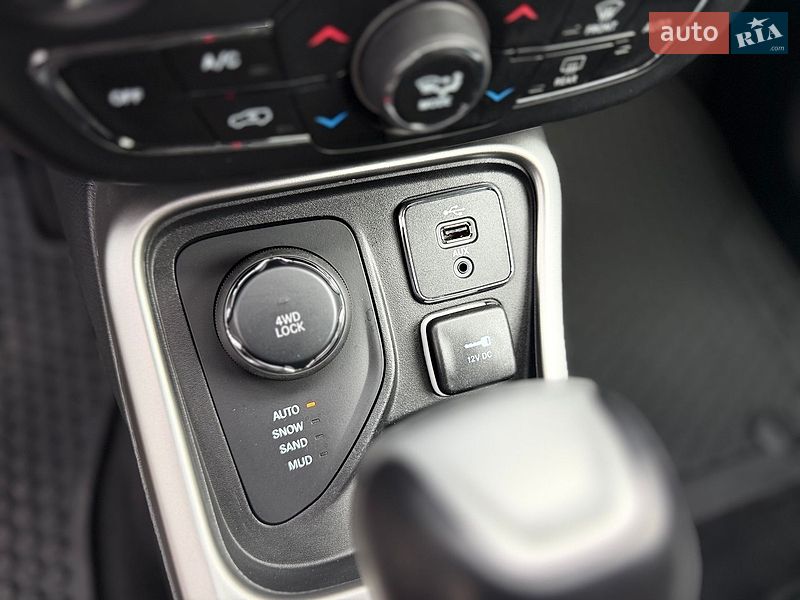 Внедорожник / Кроссовер Jeep Compass 2018 в Львове