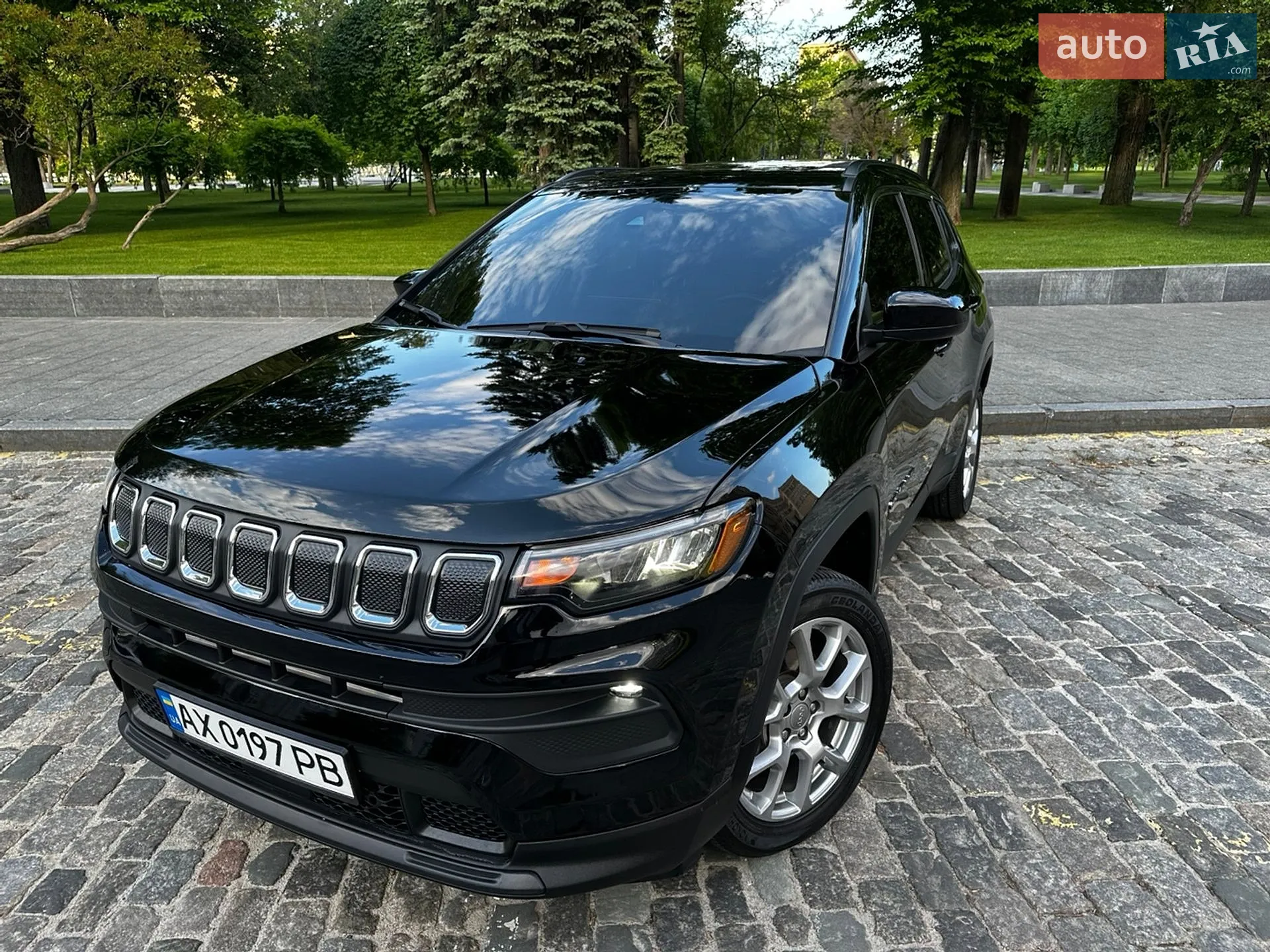 2022 Jeep Compass - мініатюра 3