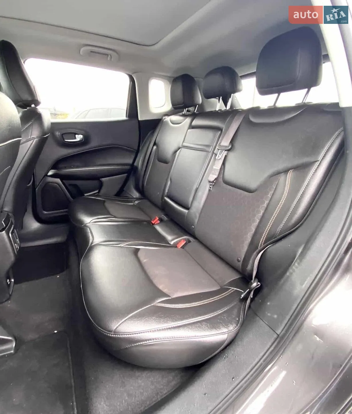2018 Jeep Compass - мініатюра 15