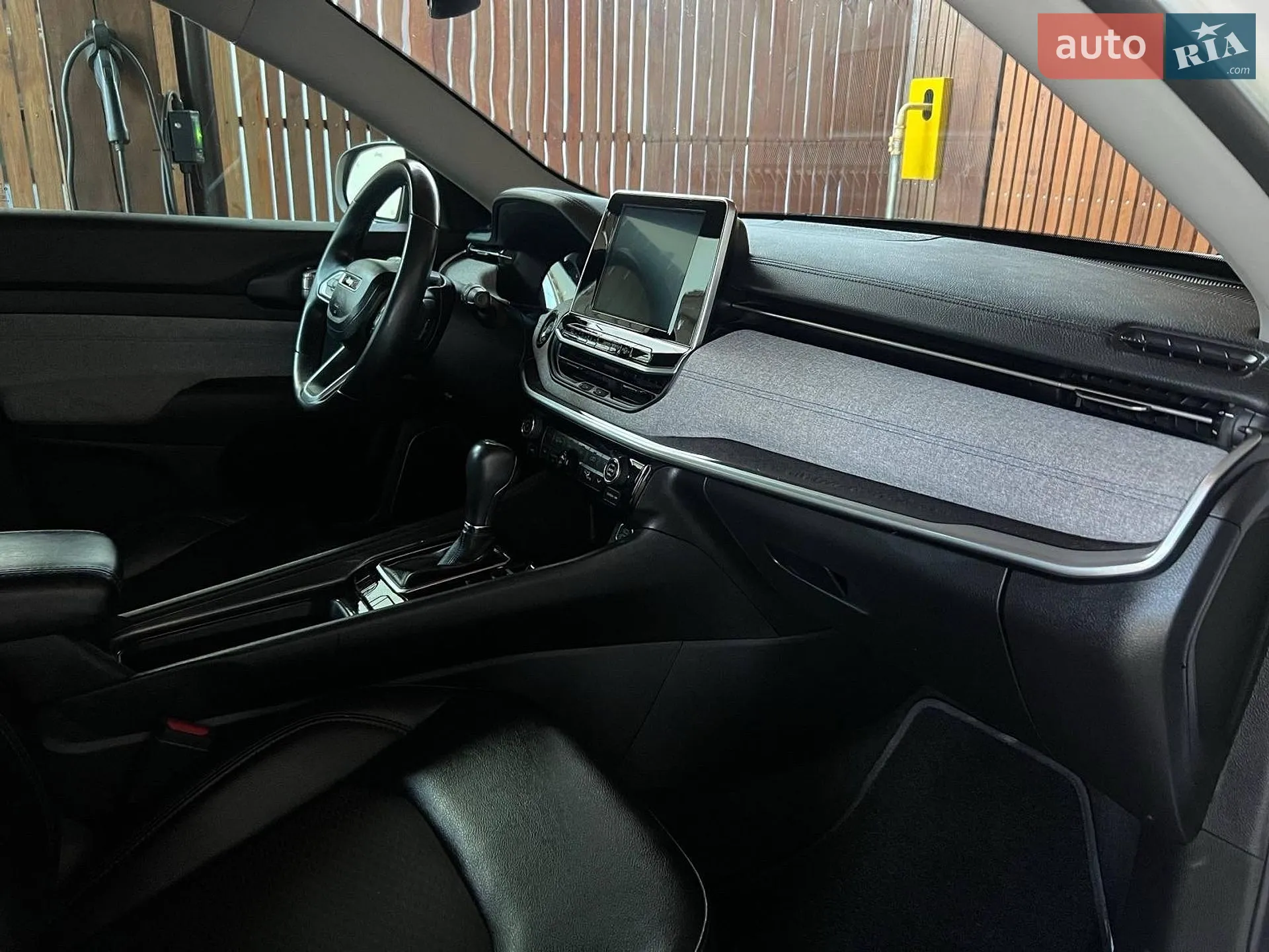 2021 Jeep Compass - мініатюра 31
