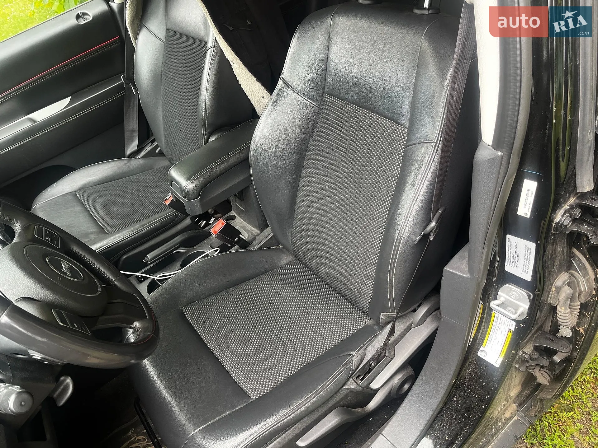2014 Jeep Compass - мініатюра 2