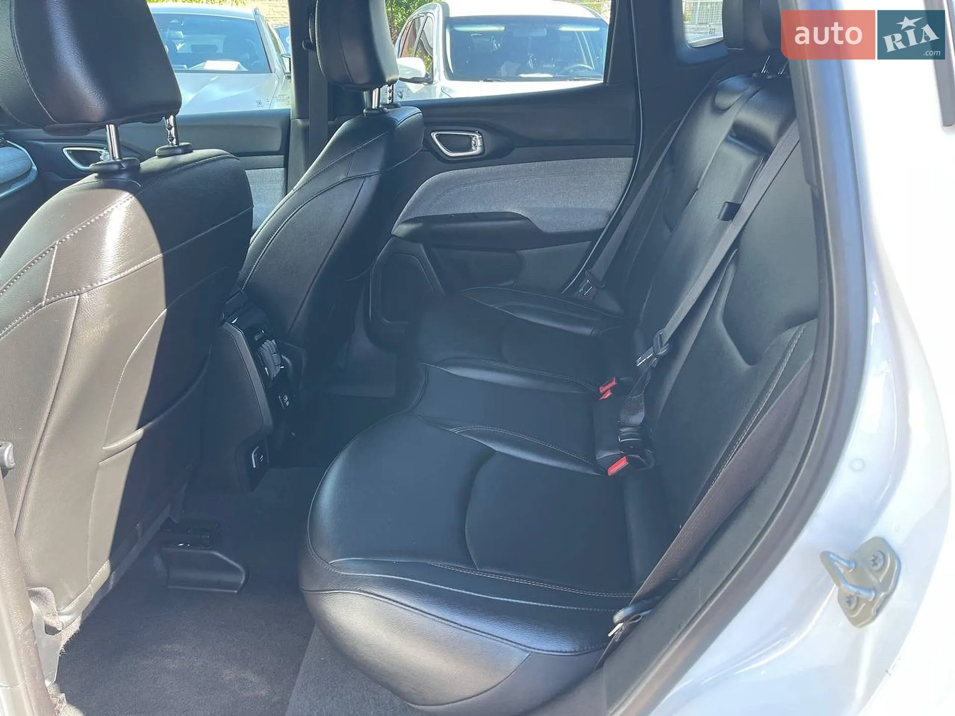 2023 Jeep Compass - мініатюра 16