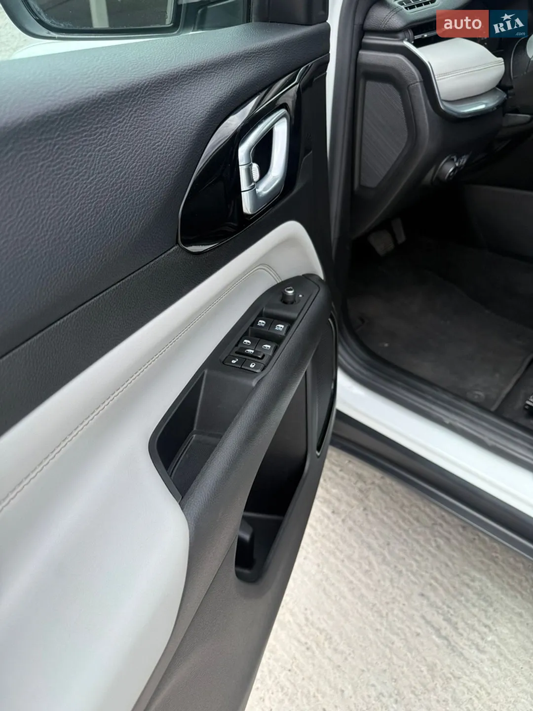 2023 Jeep Compass - мініатюра 58